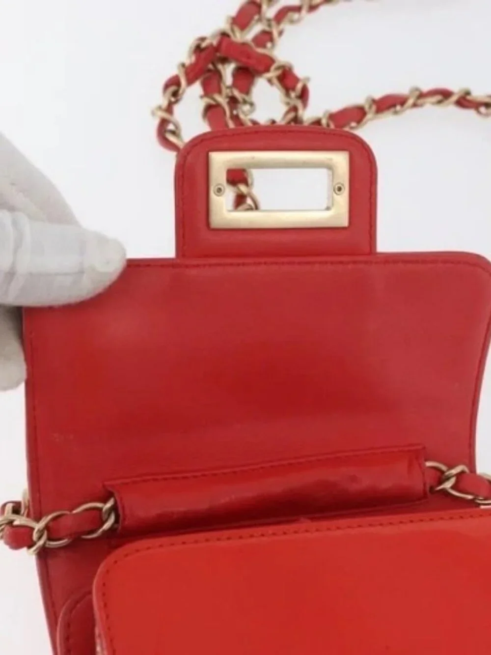 CHANEL Chain Shoulder Wallet Patent leather Orange Gold CC Auth 130637